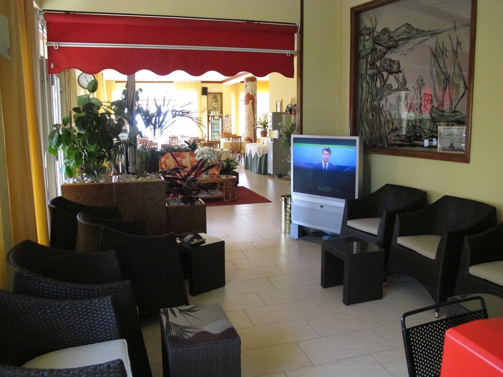 Hotel Astoria Lido Sirmione Eksteriør bilde