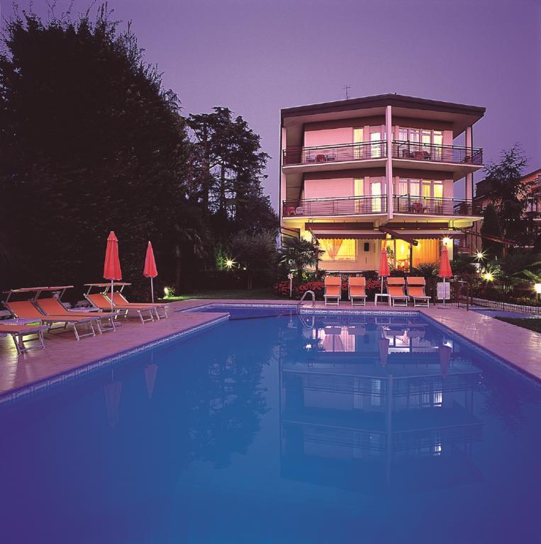 Hotel Astoria Lido Sirmione Eksteriør bilde