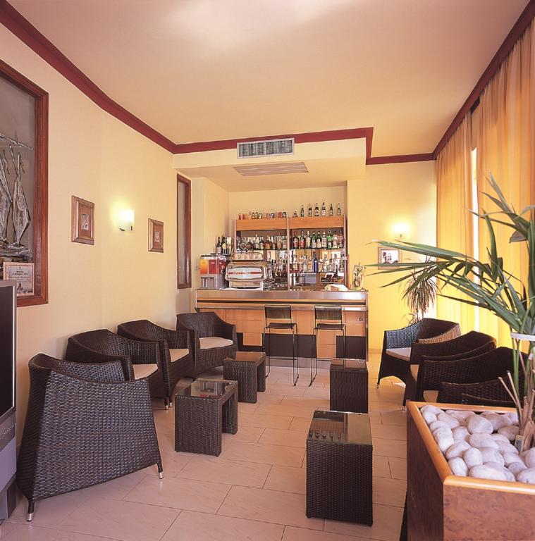 Hotel Astoria Lido Sirmione Eksteriør bilde